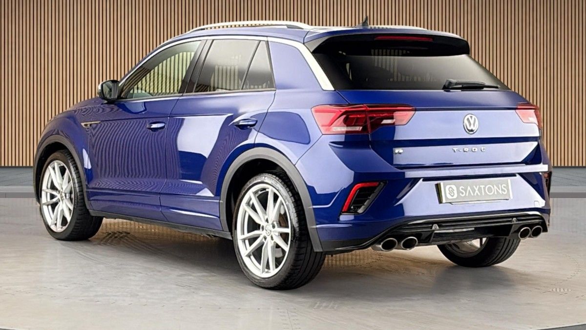 Volkswagen T-Roc Image 2