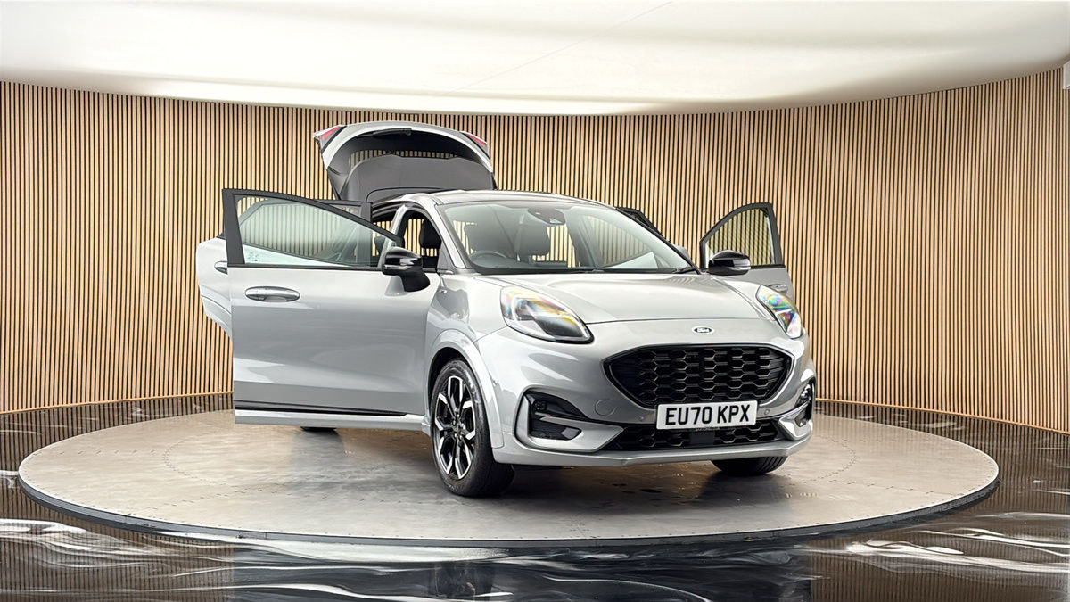 More views of Ford Puma