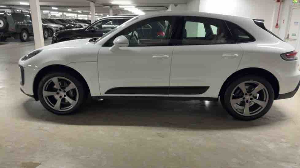 More views of Porsche Macan