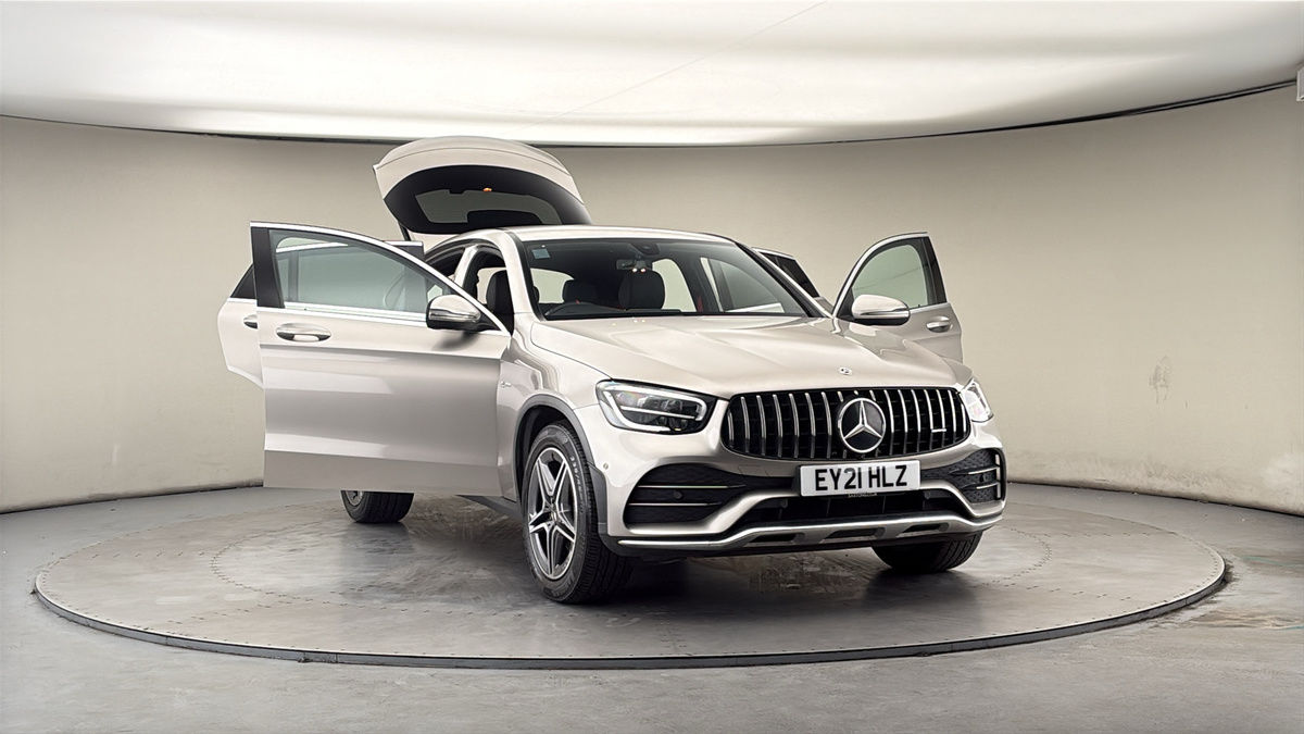 More views of Mercedes-Benz GLC