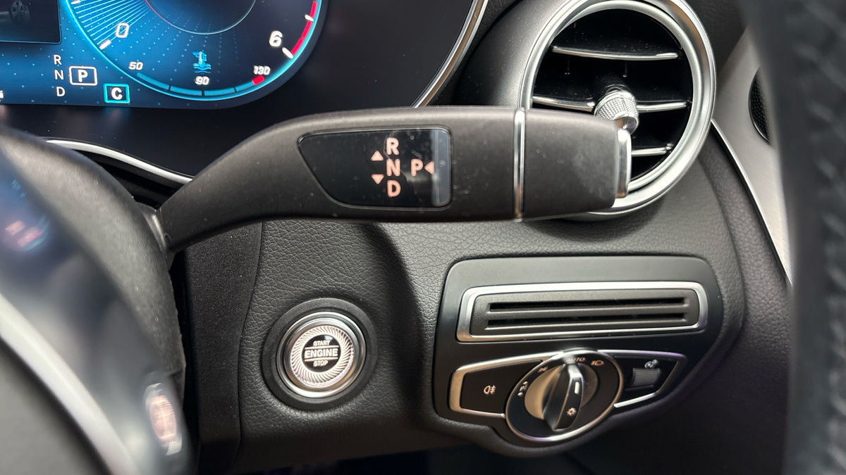 Mercedes-Benz C Class Image 6