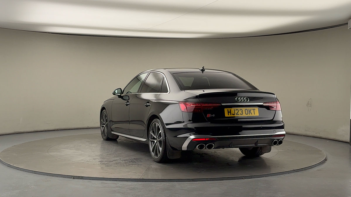 More views of Audi S4