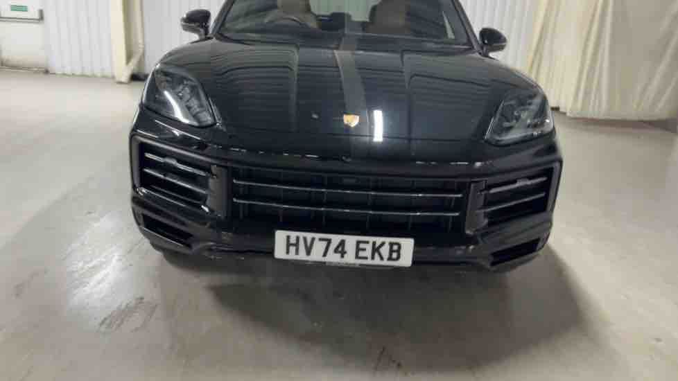 More views of Porsche Cayenne