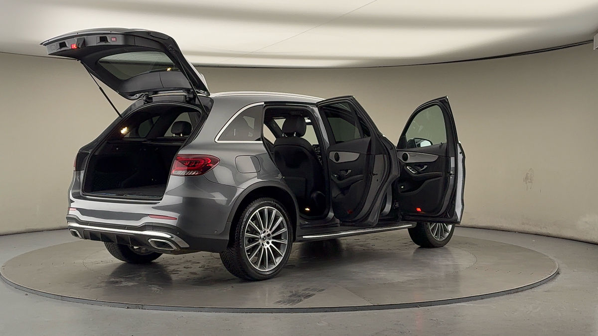 More views of Mercedes-Benz GLC