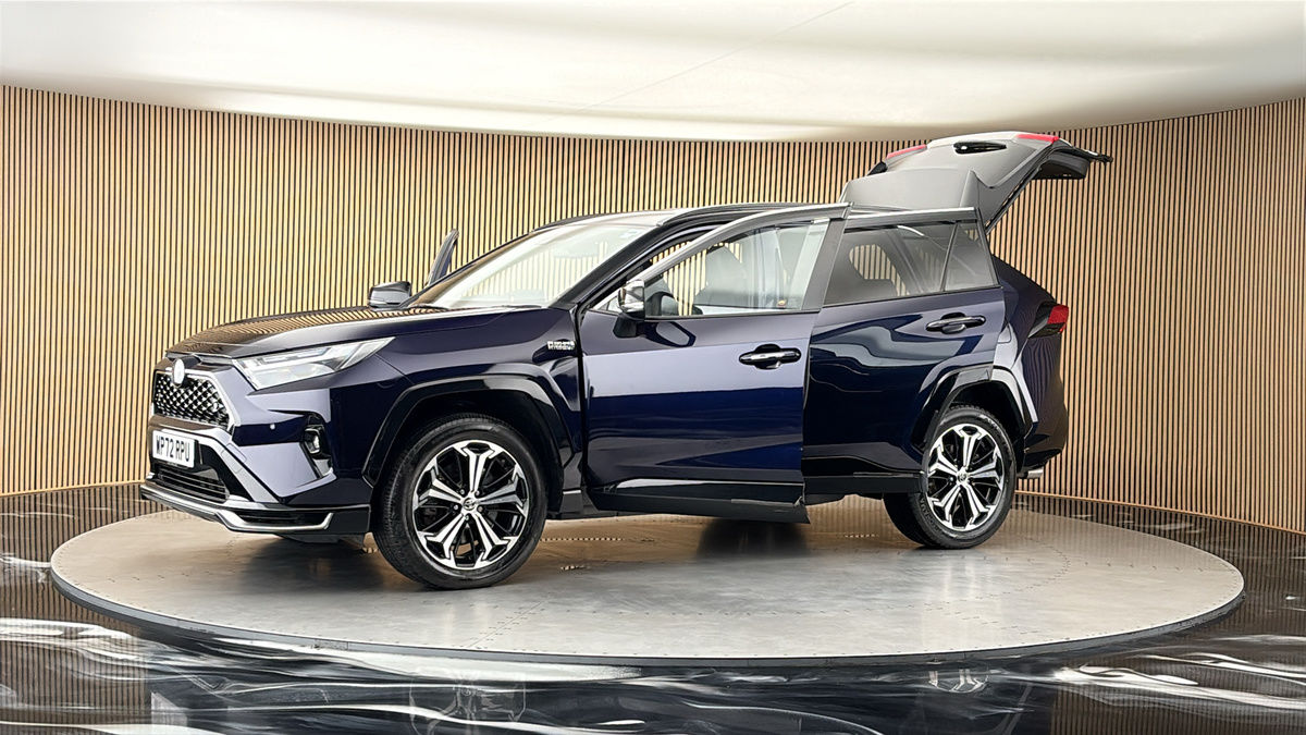 More views of Toyota RAV4