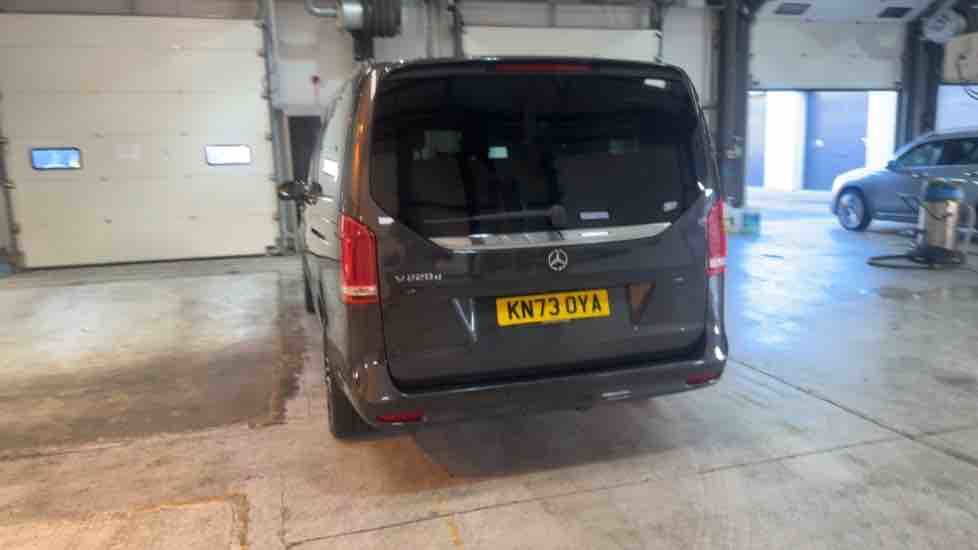 More views of Mercedes-Benz V Class