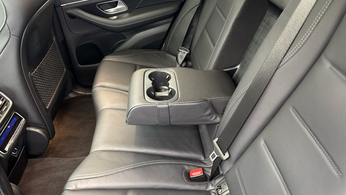 Mercedes-Benz GLE Image 9