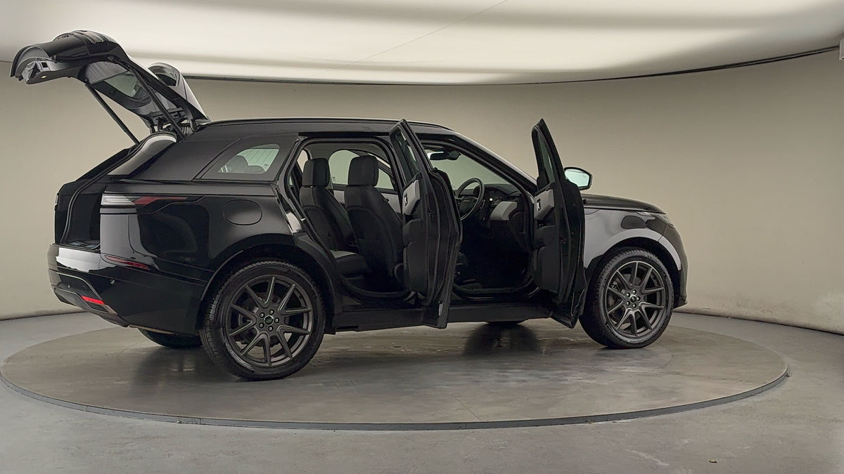 More views of Land Rover Range Rover Velar