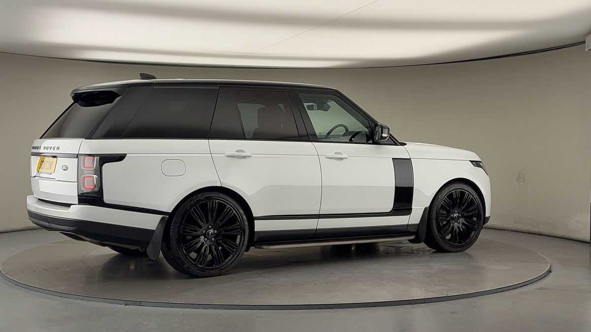 More views of Land Rover Range Rover