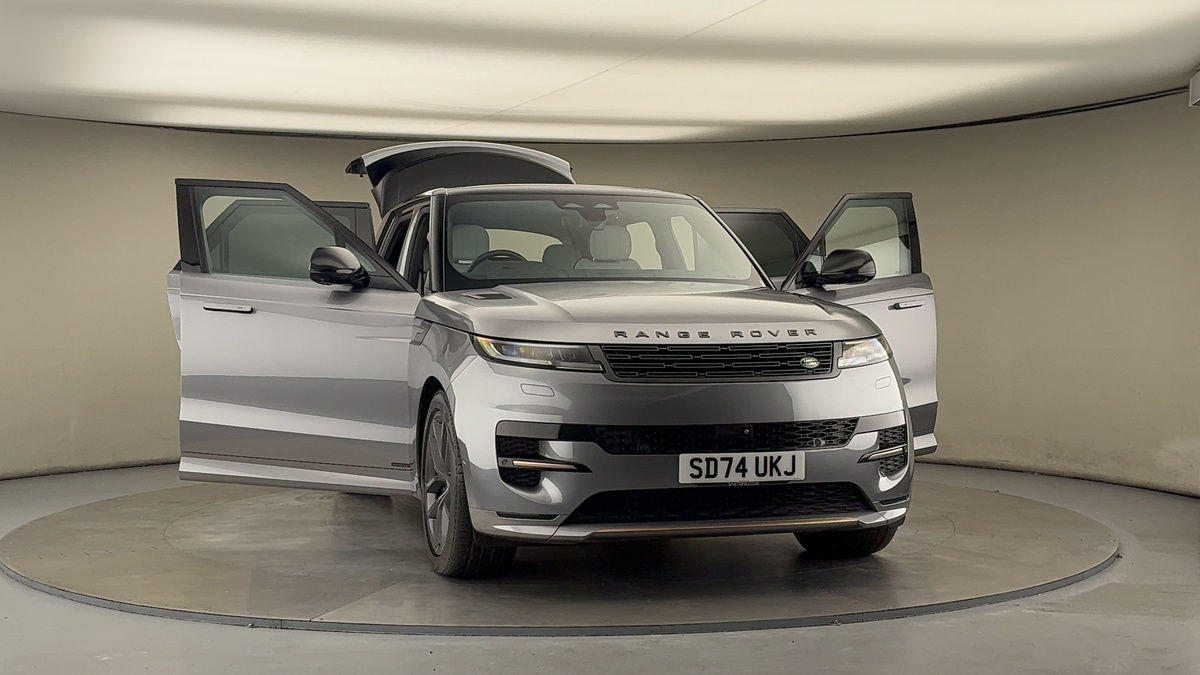 More views of Land Rover Range Rover Sport