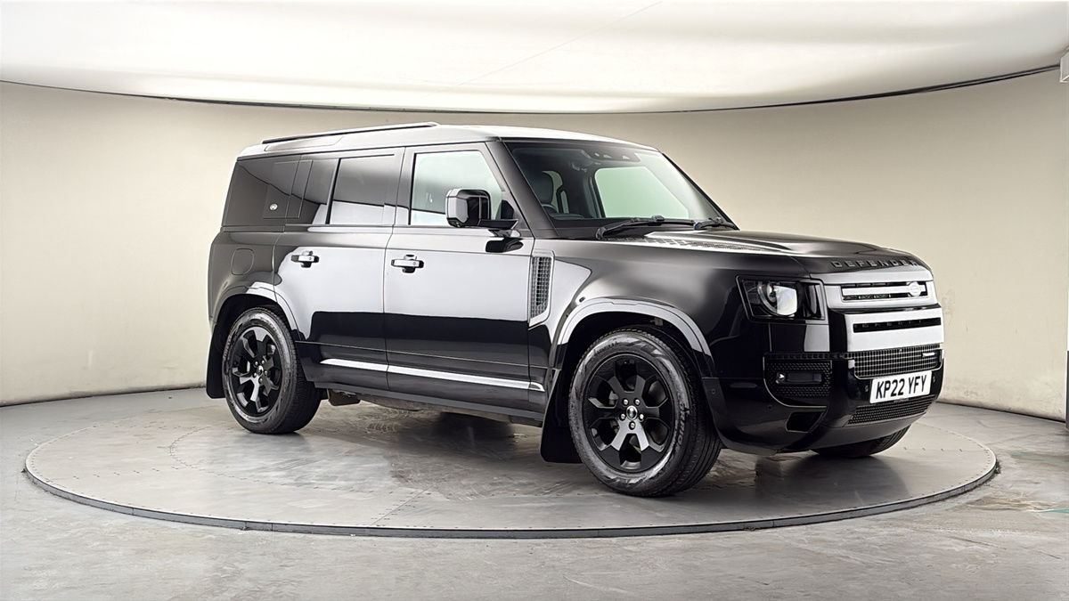 More views of Land Rover Defender 110