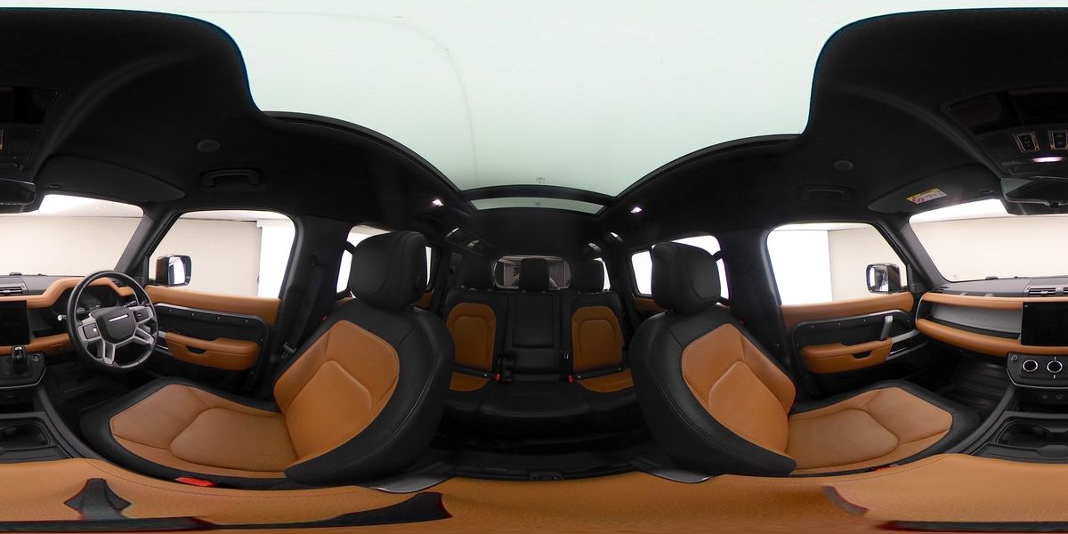 More views of Land Rover Defender 110