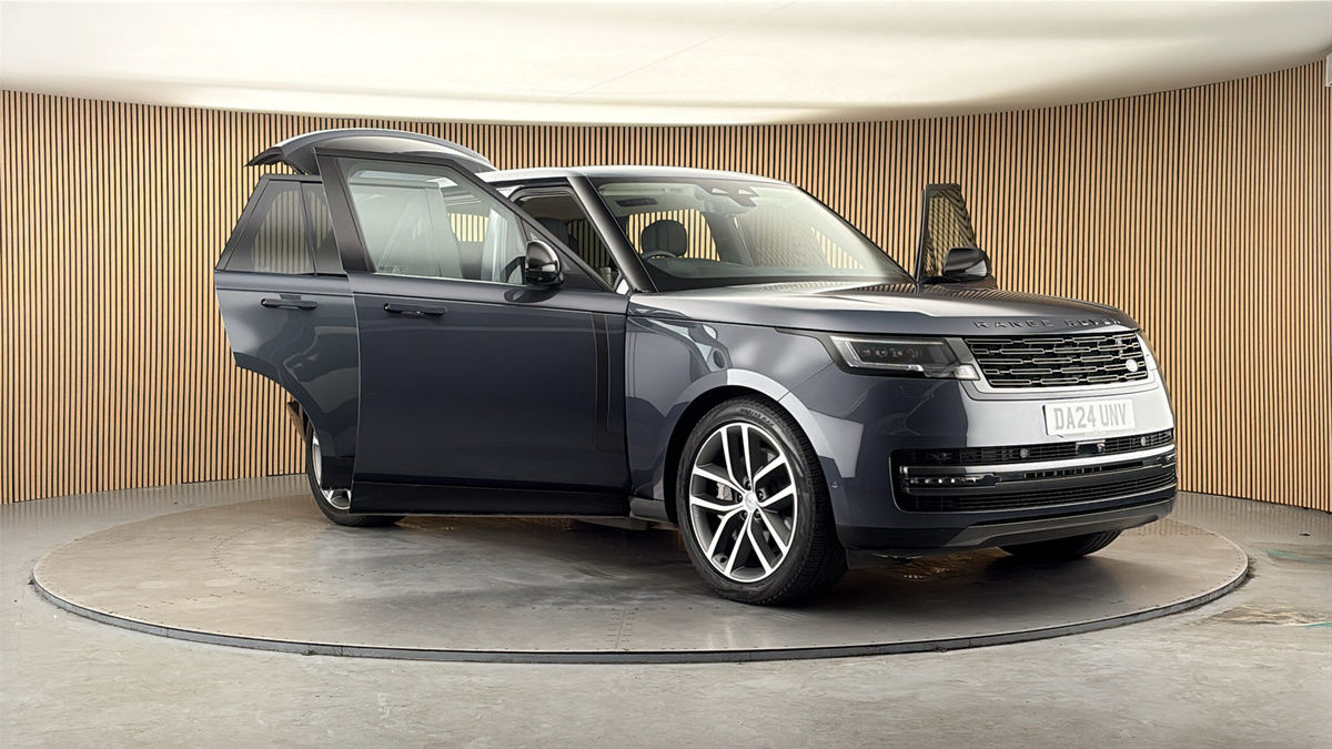 More views of Land Rover Range Rover