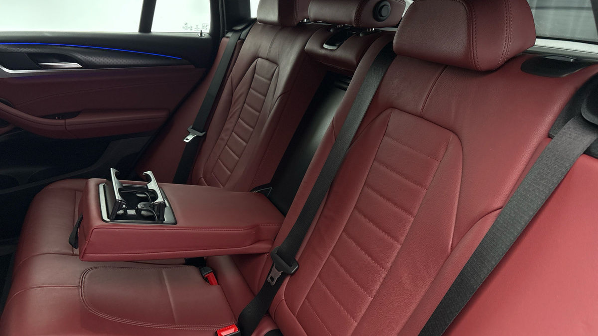 BMW X4 Image 9