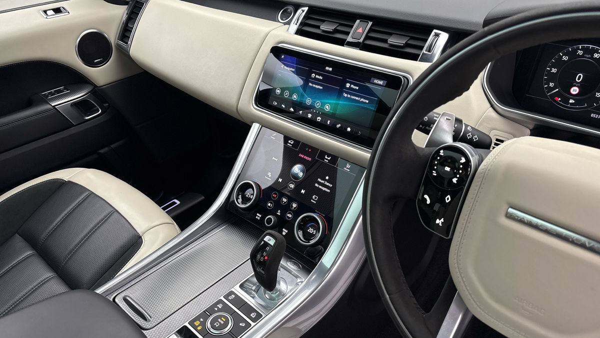 Land Rover Range Rover Sport Image 18