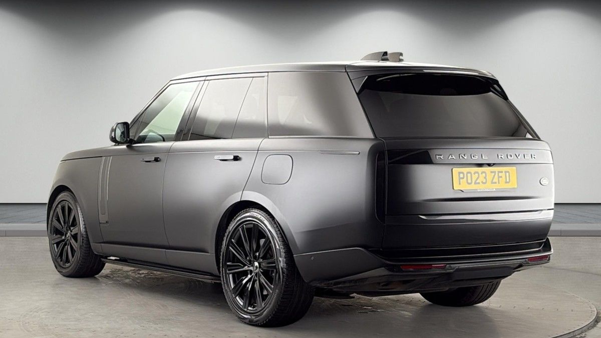 Land Rover Range Rover Image 2