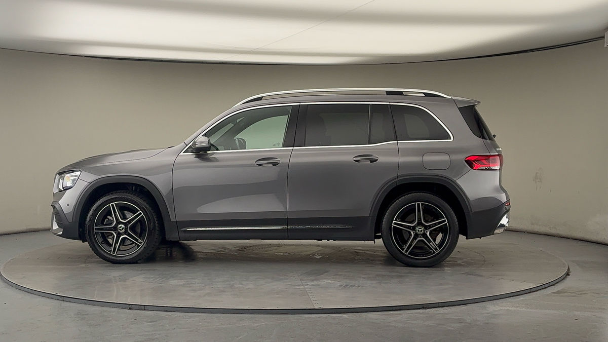 More views of Mercedes-Benz GLB