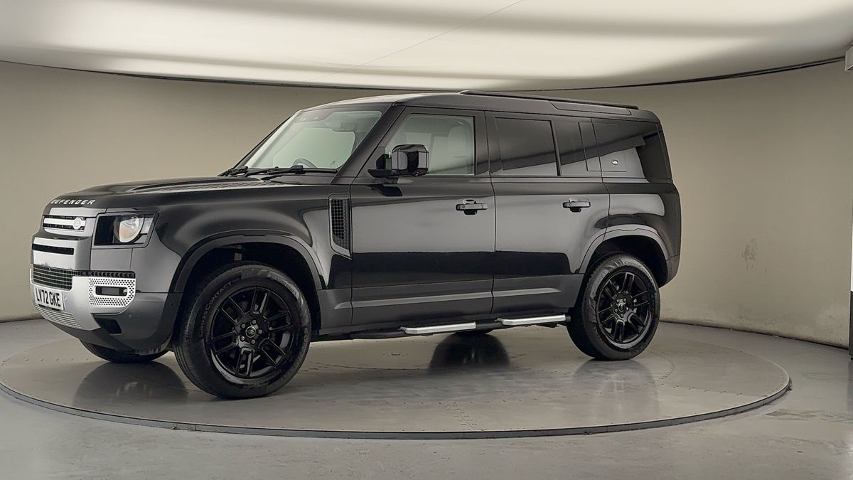 More views of Land Rover Defender 110