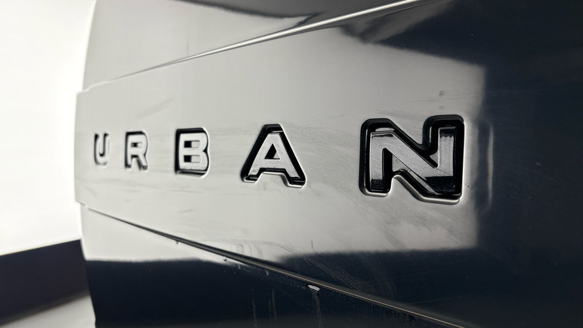 Land Rover Defender 110 Urban Image 29