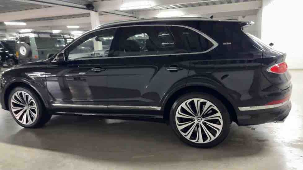 More views of Bentley Bentayga