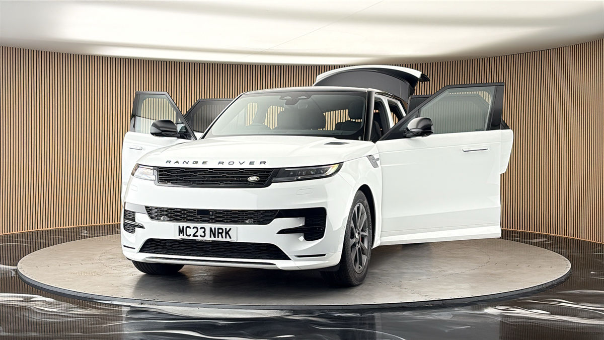 More views of Land Rover Range Rover Sport