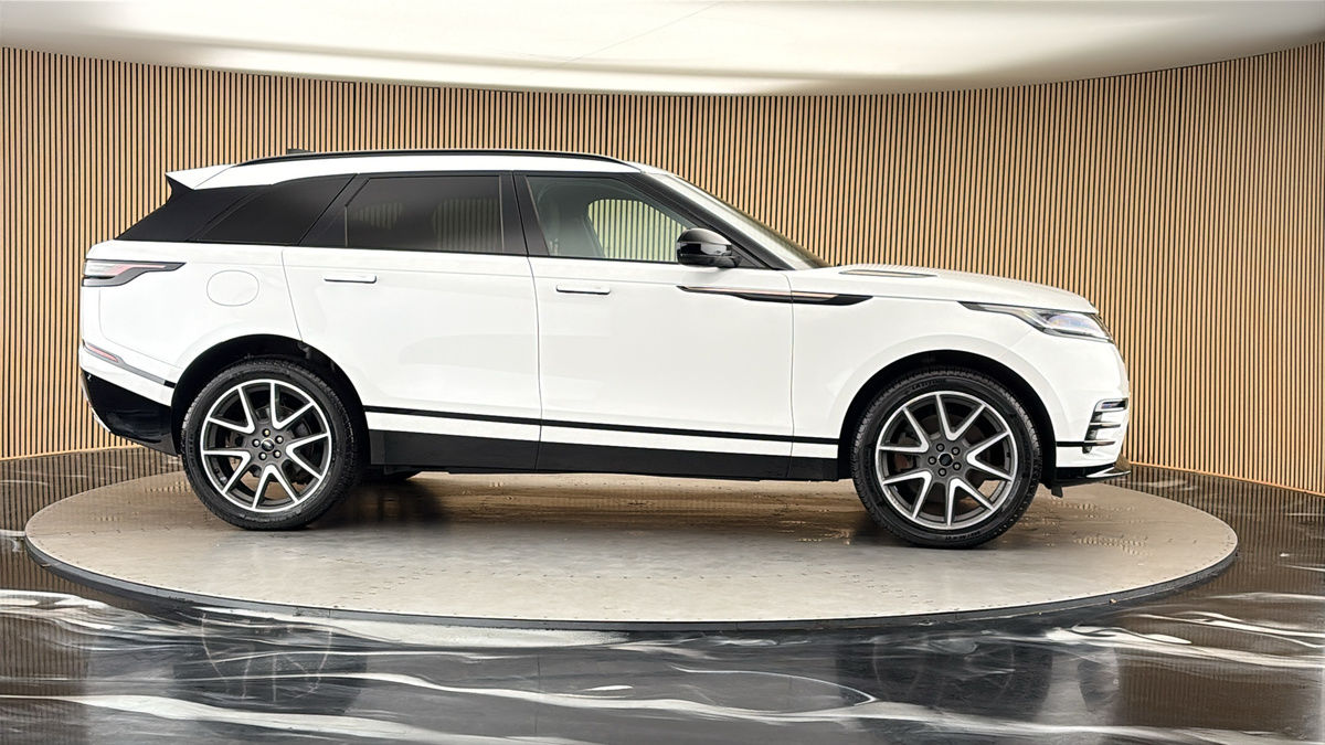 More views of Land Rover Range Rover Velar