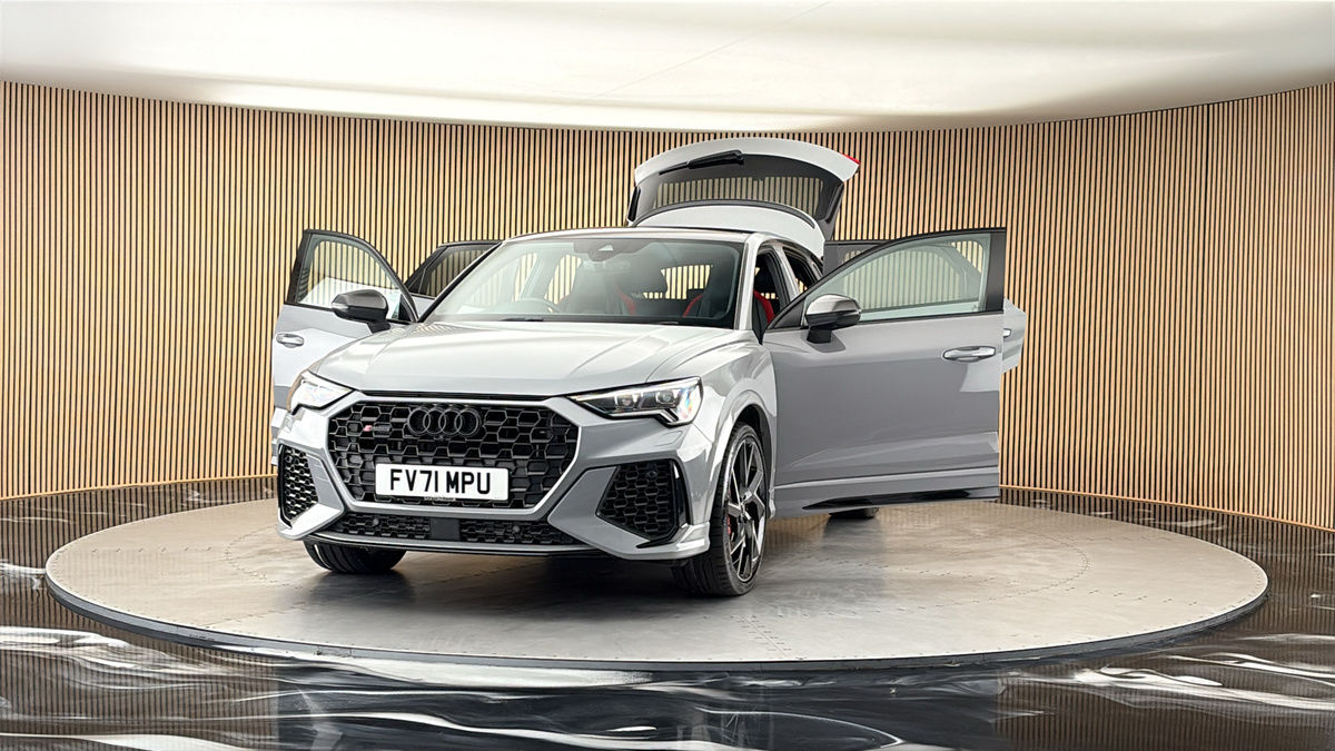 More views of Audi RS Q3