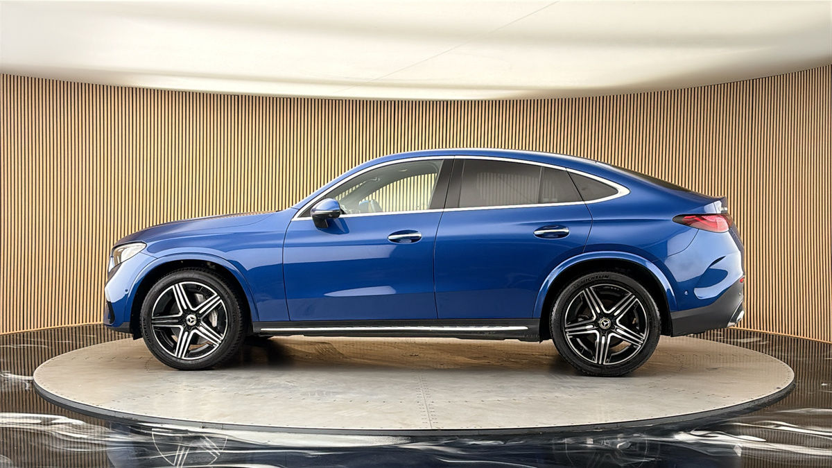 More views of Mercedes-Benz GLC