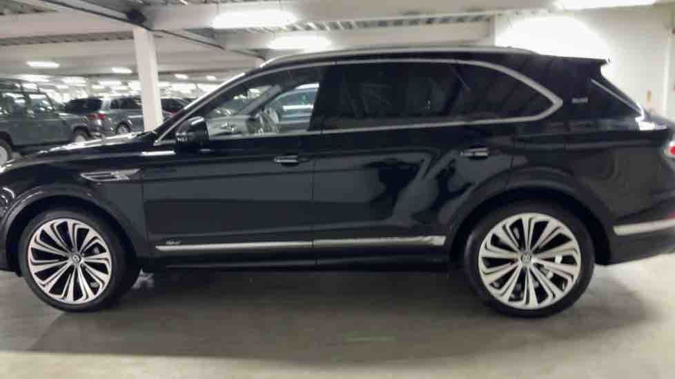 More views of Bentley Bentayga