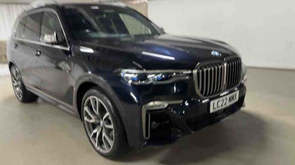 More views of BMW X7