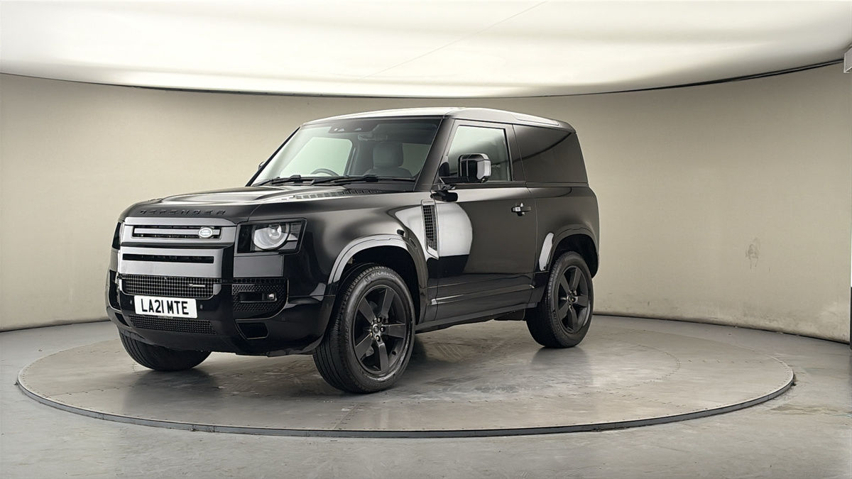 More views of Land Rover Defender 90