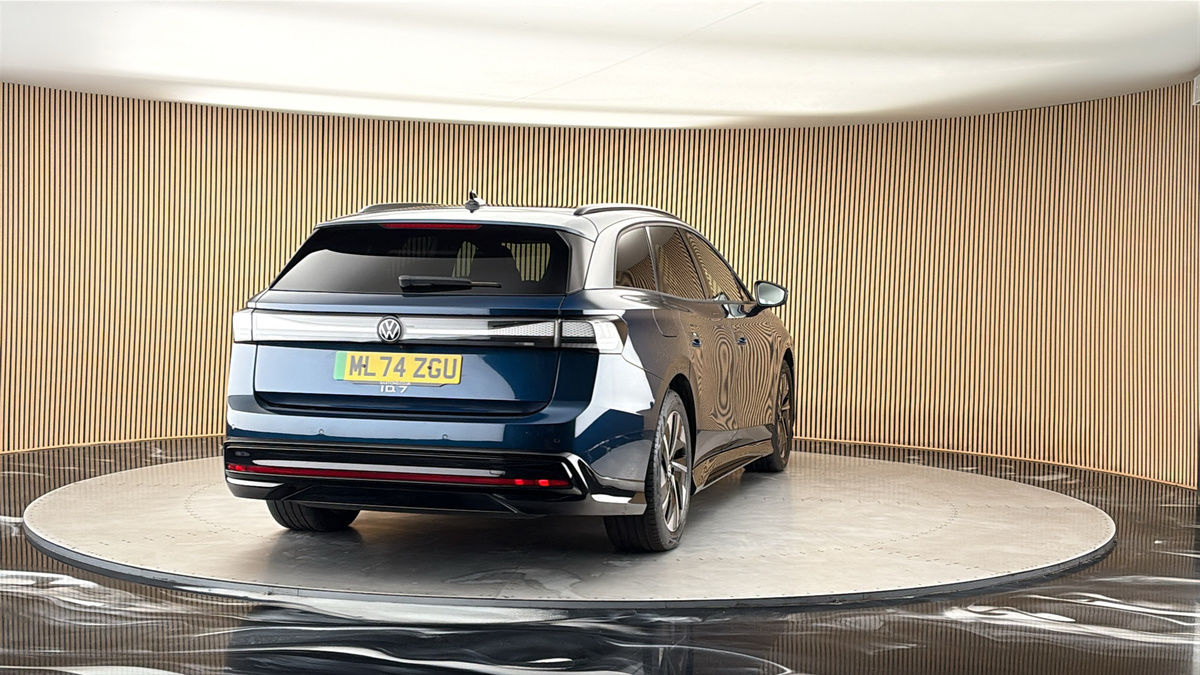 More views of Volkswagen ID.7