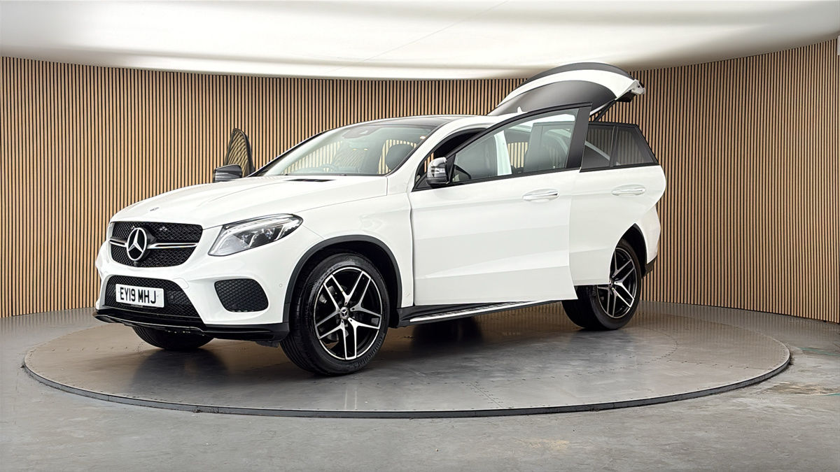 Mercedes-Benz GLE Image 22
