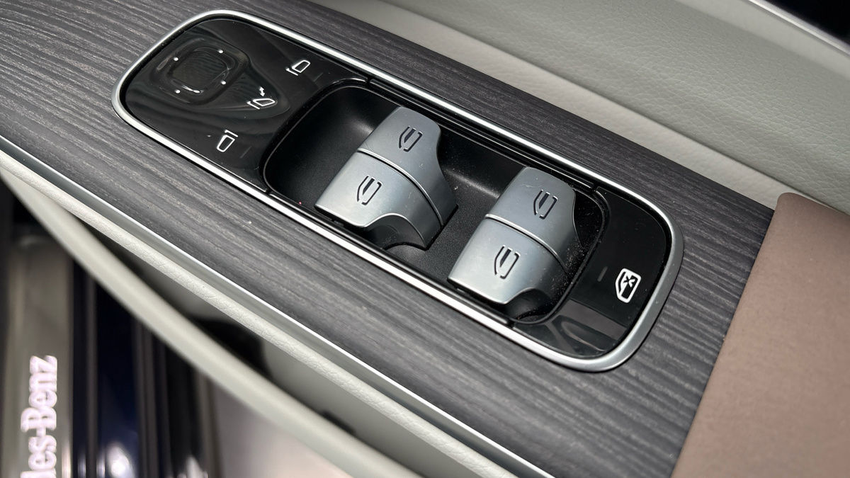 Mercedes-Benz EQS Image 25