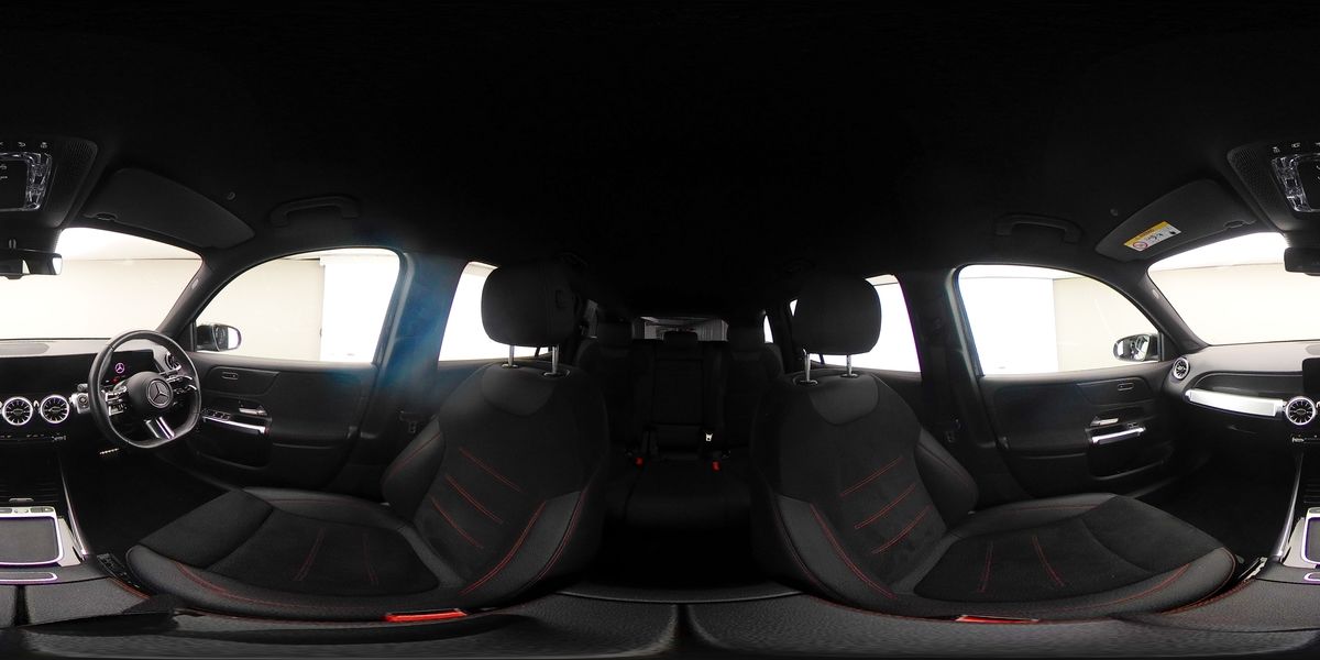 More views of Mercedes-Benz GLB