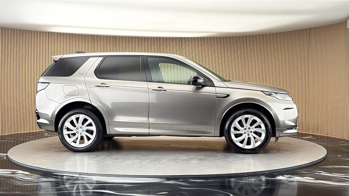 More views of Land Rover Discovery Sport