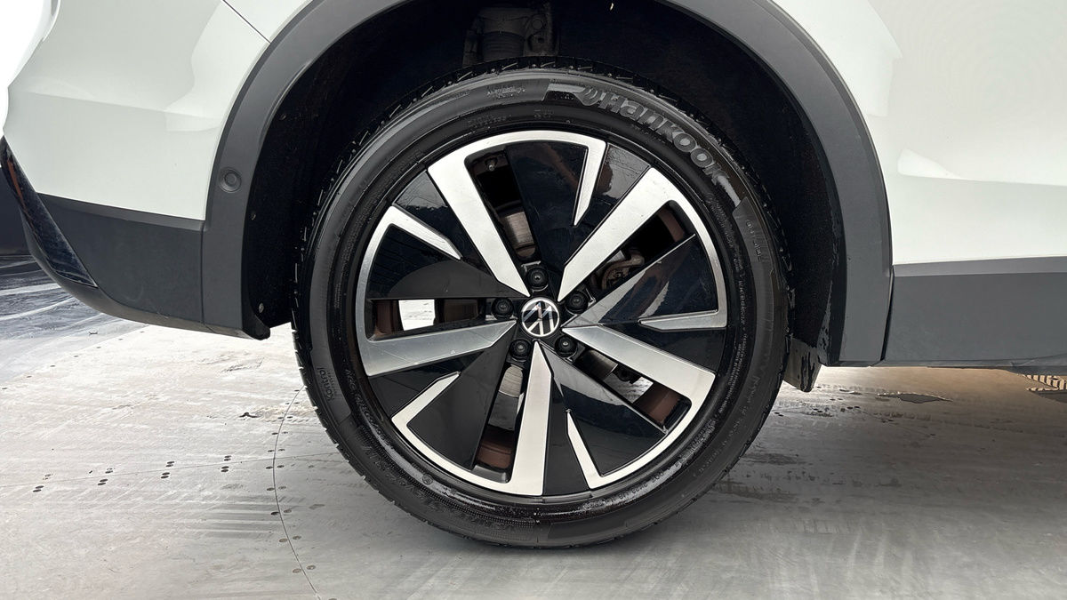 Volkswagen Tiguan Image 10