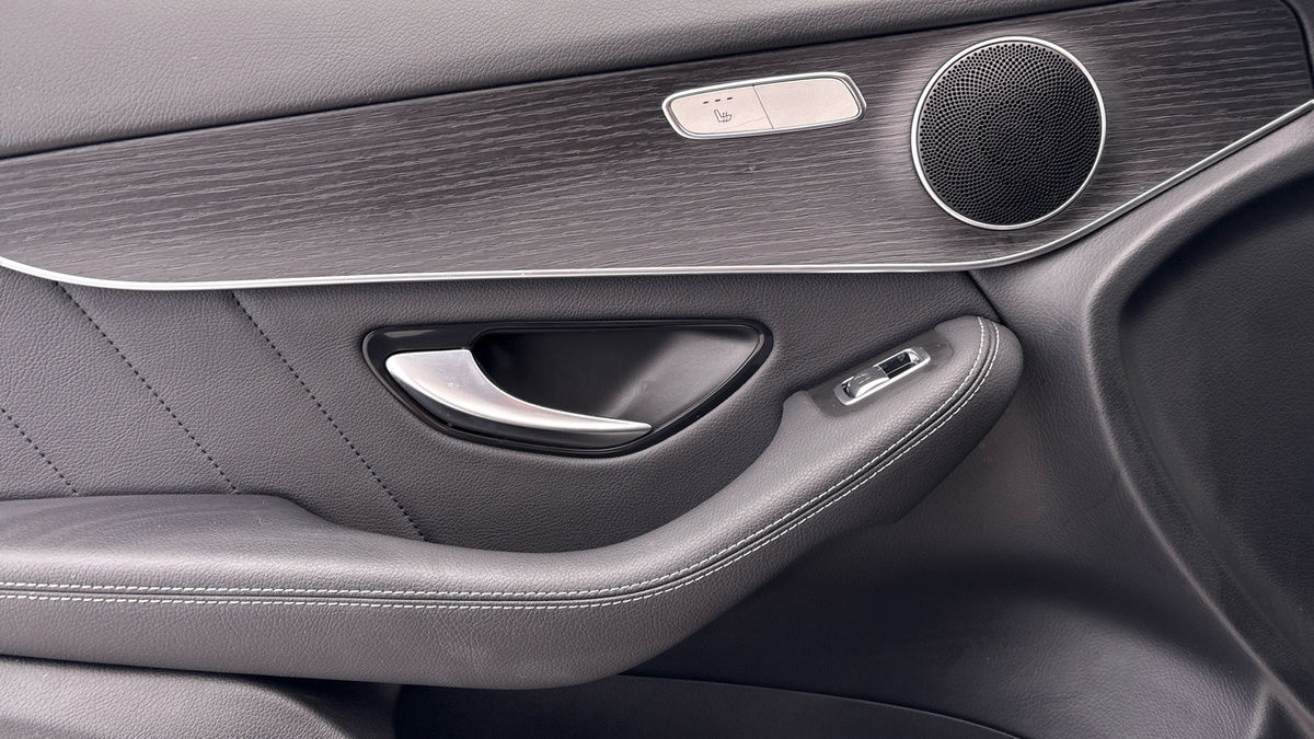 Mercedes-Benz GLC Image 19