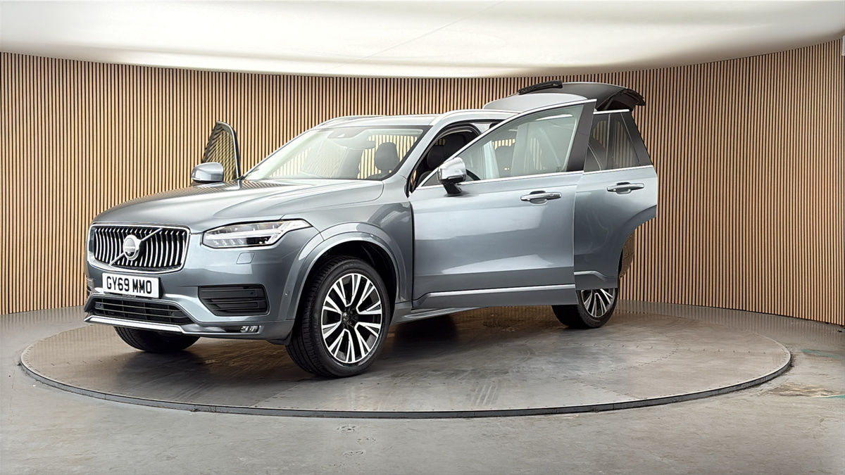 More views of Volvo XC90