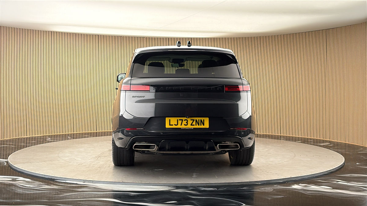 More views of Land Rover Range Rover Sport