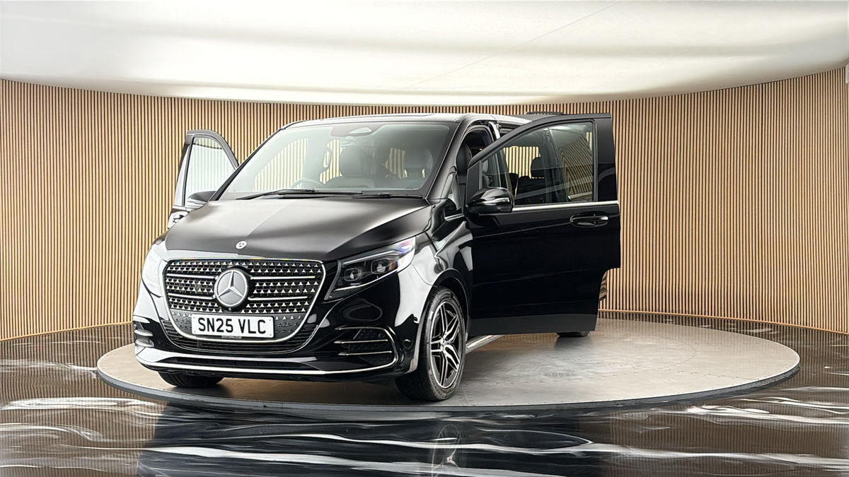 More views of Mercedes-Benz V Class