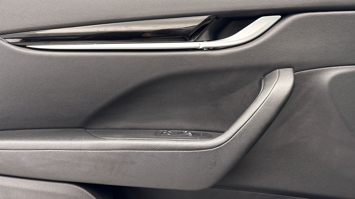 Maserati Levante Image 19