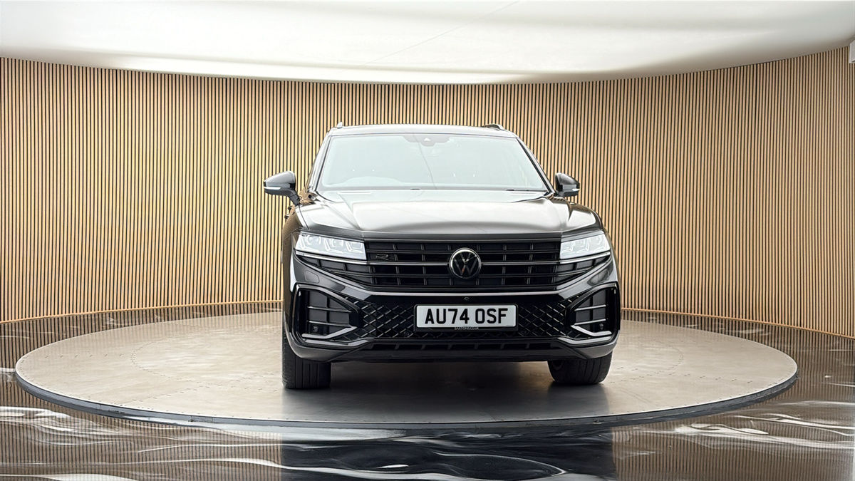 More views of Volkswagen Touareg