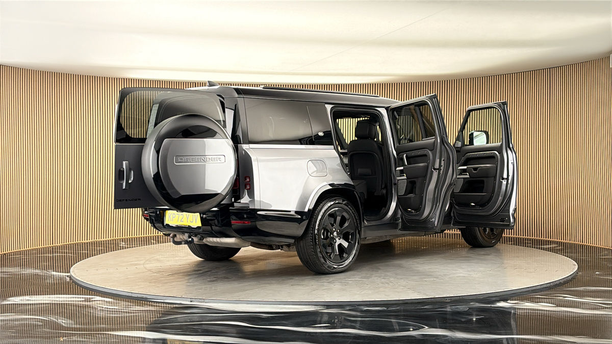 More views of Land Rover Defender 130