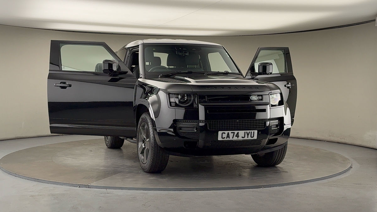 More views of Land Rover Defender 90