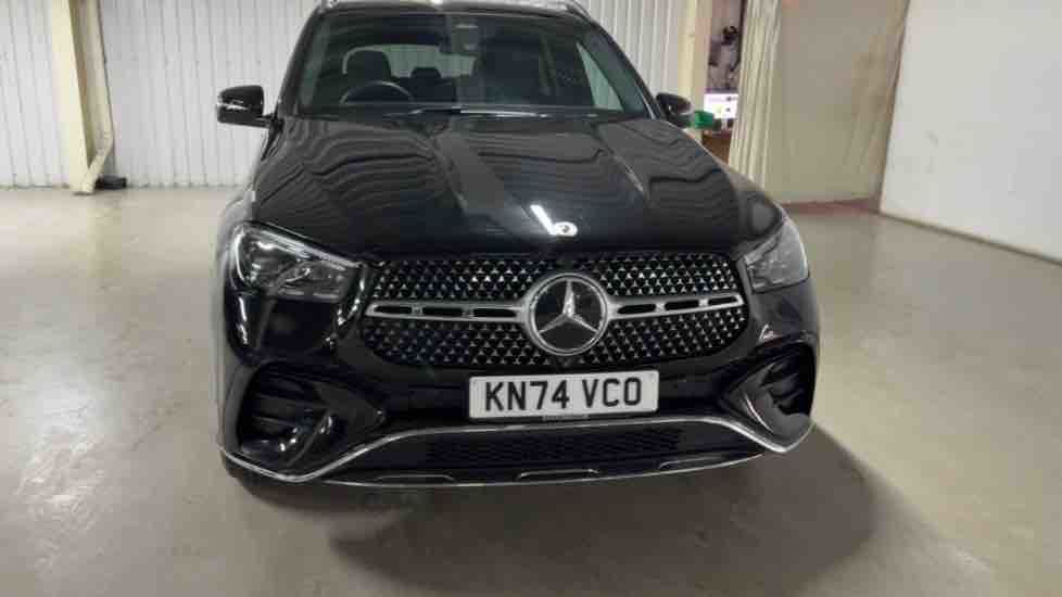 More views of Mercedes-Benz GLE