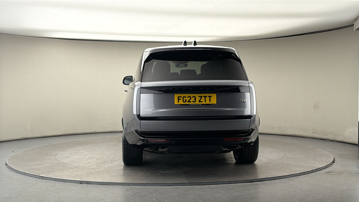 More views of Land Rover Range Rover