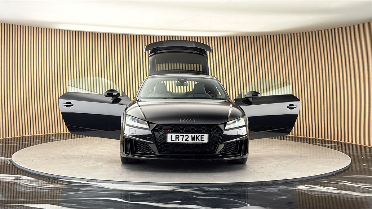 More views of Audi TTS