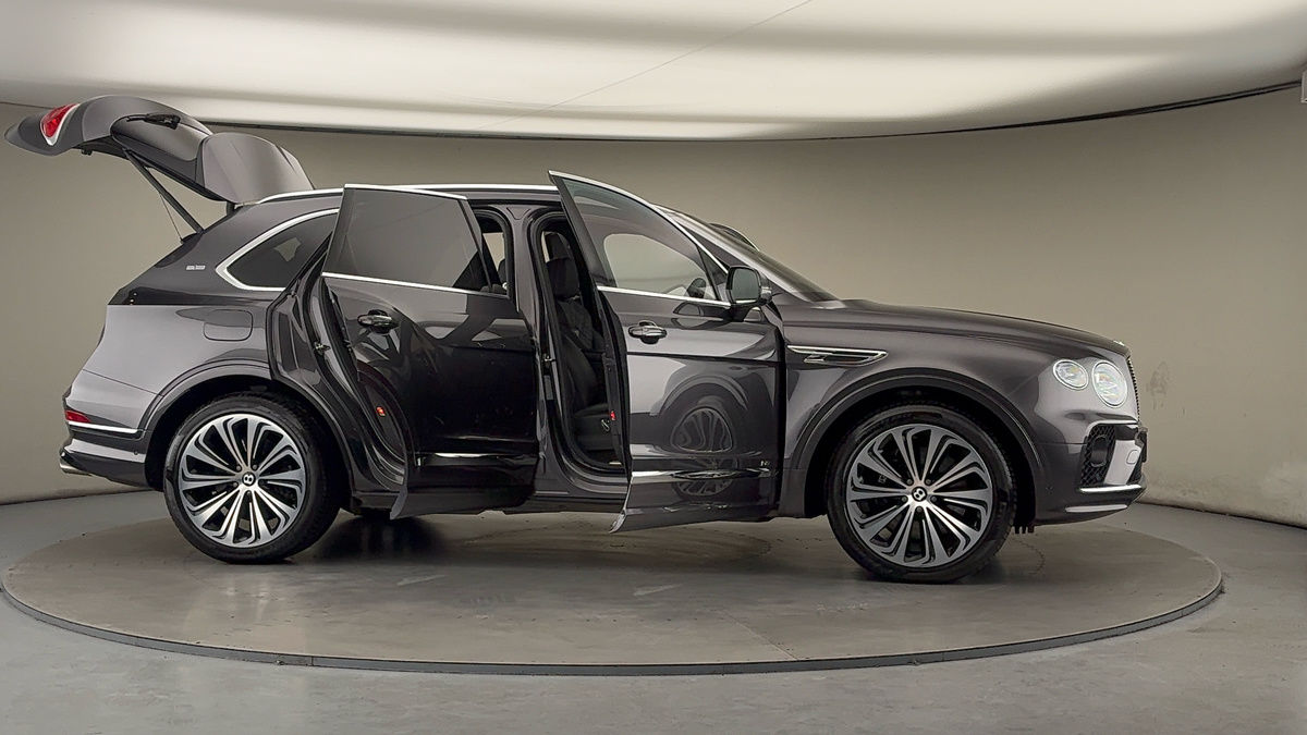 More views of Bentley Bentayga