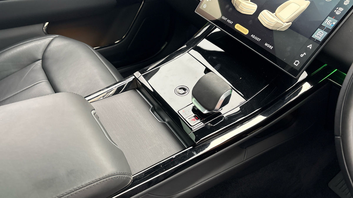 Land Rover Range Rover Sport Image 18